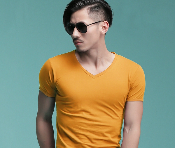 Мъжки тениски в много различни цветове