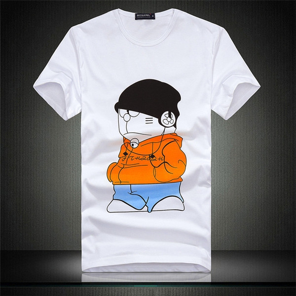 Различни модели модерни мъжки тениски