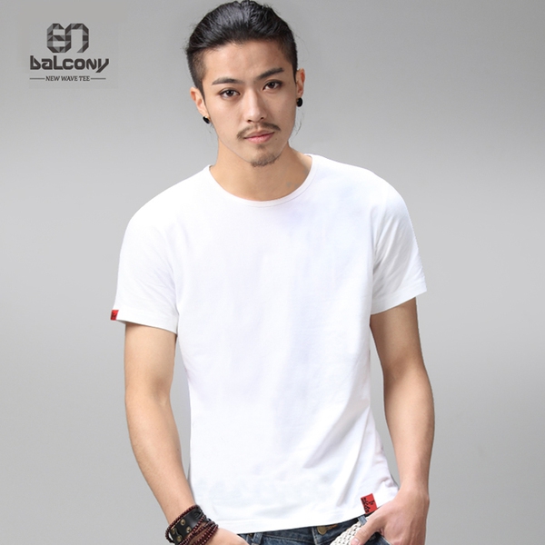 Модерна мъжка тениска в няколко цвята