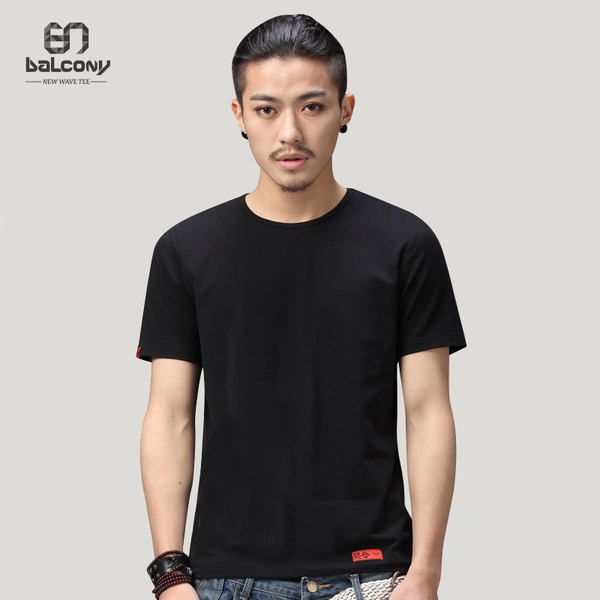 Модерна мъжка тениска в няколко цвята