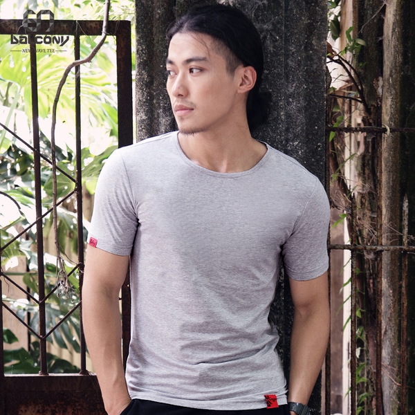 Модерна мъжка тениска в няколко цвята