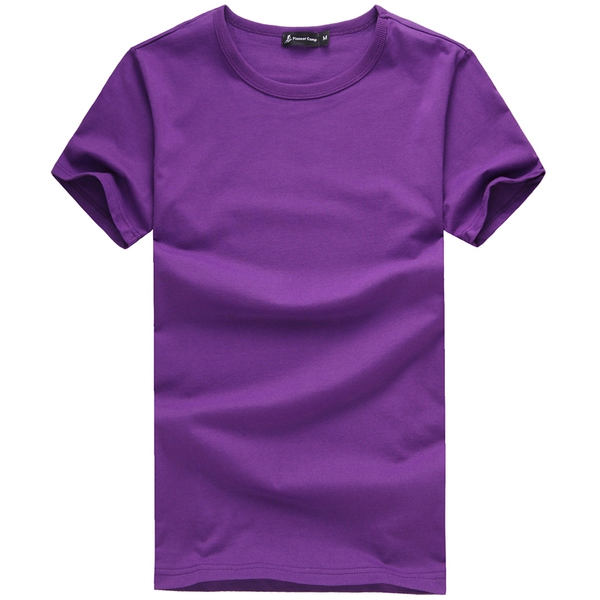 Много различни цветове мъжки тениски