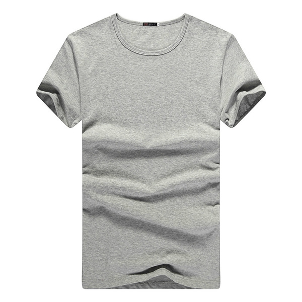 Мъжки тениски в няколко различни цвята