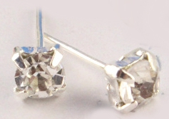 Най различен избор от дамски обеци