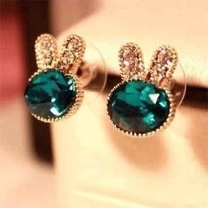 Най различен избор от дамски обеци