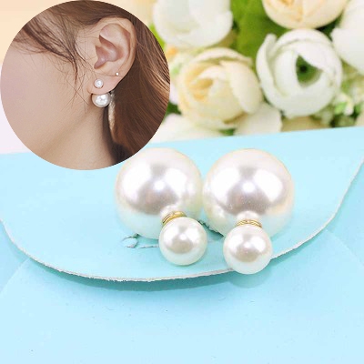 Най различен избор от дамски обеци