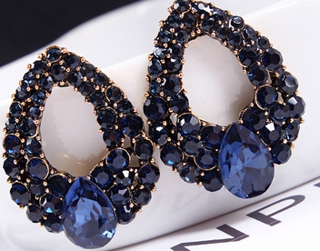 Модерни Дамски Обеци