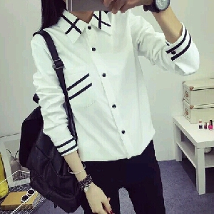 Κλασικό λευκό πουκάμισο - με μαύρες λωρίδες