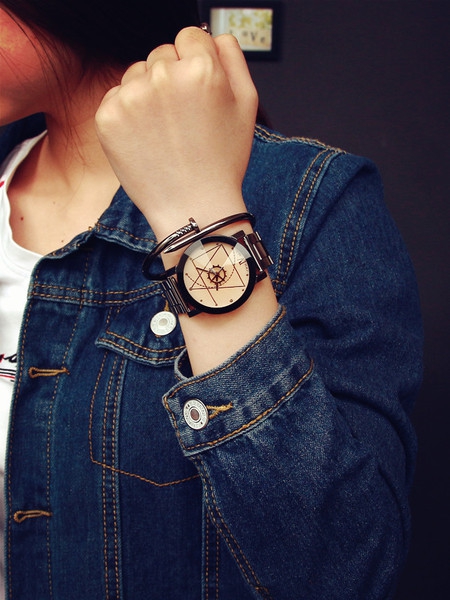 Дамски кварцови часовници 2 цвята