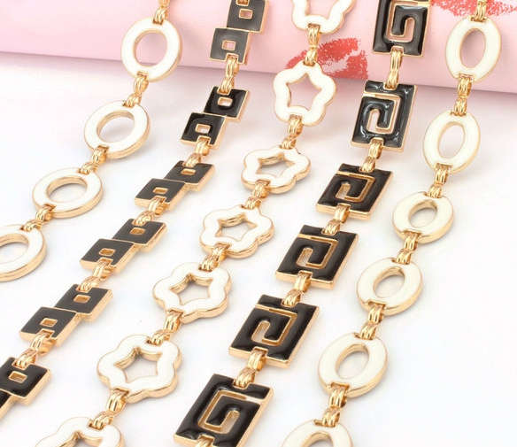 Γυναικείες ζώνες αξεσουάρ - τύπου ζώνης αλυσίδα - διαφορετικά μοντέλα