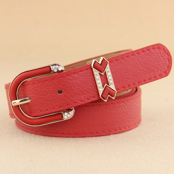 Различни модели топ дамски колани в различни цветове от изкуствена кожа