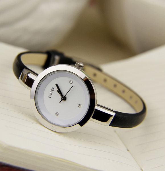 Enmex  Женски тънък елегантен часовник