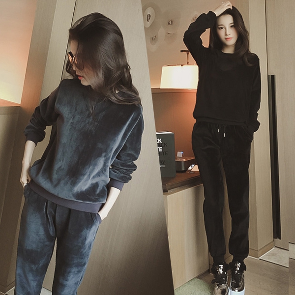 Дамско спортно облекло -сиво, черно 