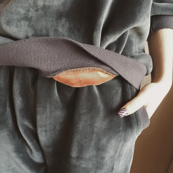 Дамско спортно облекло -сиво, черно 