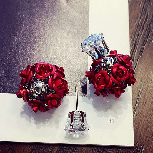 Γυναικεία σκουλαρίκια 