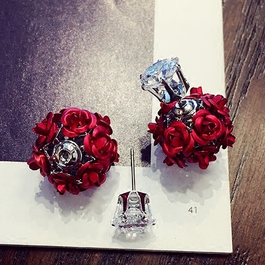 Γυναικεία σκουλαρίκια 