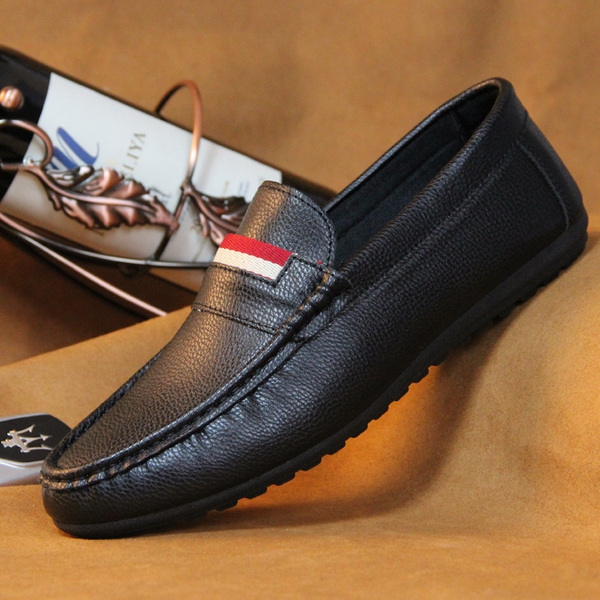 Διαφορετικά μοντέλα ανδρικά παπούτσια  για την άνοιξη  - κομψά και μοντέρνα