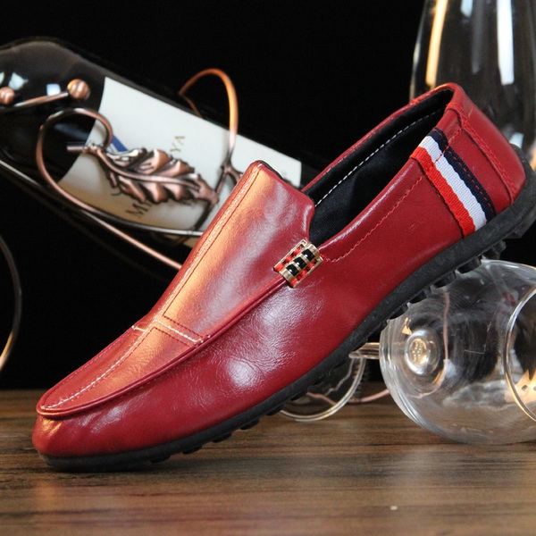 Διαφορετικά μοντέλα ανδρικά παπούτσια  για την άνοιξη  - κομψά και μοντέρνα