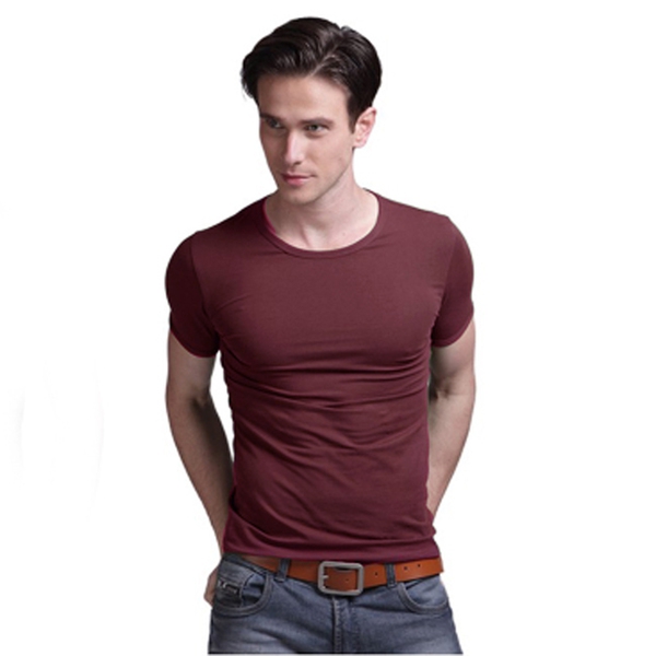 Къси мъжки памучни тениски с в-образни и о-бразни яки