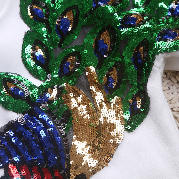 Спортно дамско облекло с ефектна щампа с пайети - бял, черен