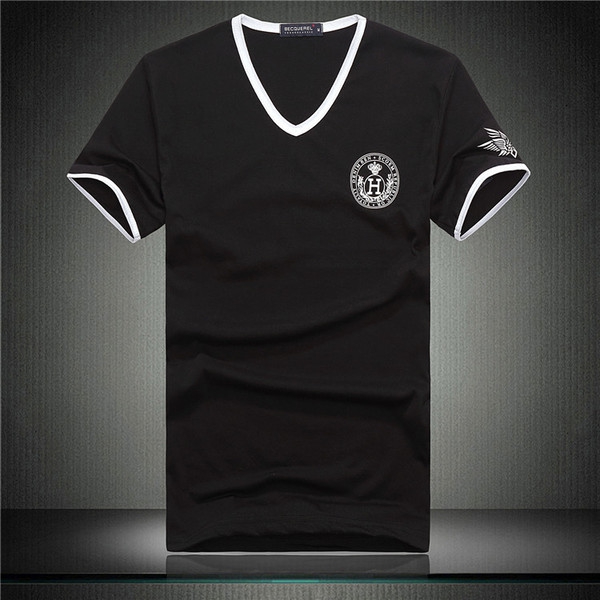 Небрежни мъжки тениски с о-образна и в-образна яка 