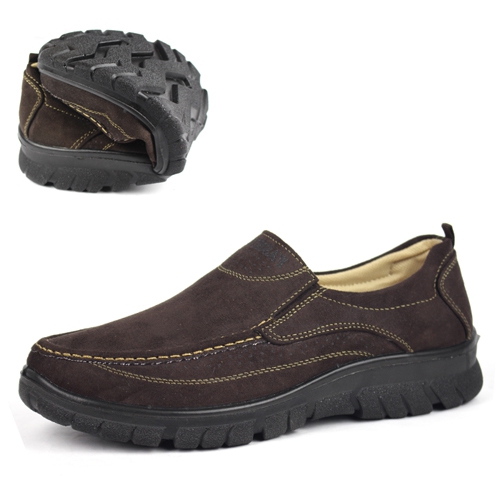 Παπούτσια των ανδρών  για την άνοιξη σε διάφορα κορυφαία μοντέλα