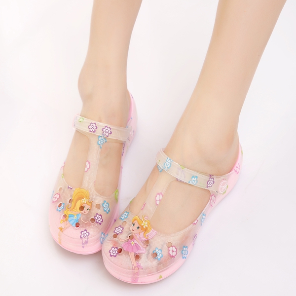 Детски пролетни сандали за момичета - топ дизайн