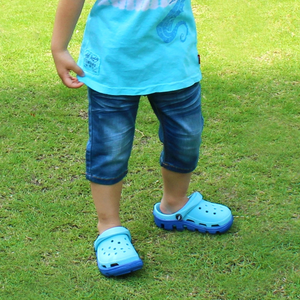 Детски чехли - сини, черни, жълти, лилави