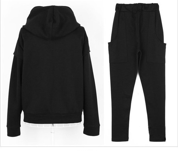 Γυναικεία ανοιξιάτικη αθλητική φόρμα με κουκούλα - 2 χρώματα: Γκρι και Μαύρο