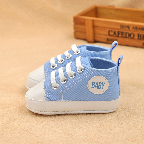 Бебешки пролетни обувки - различни топ и интересни модели 