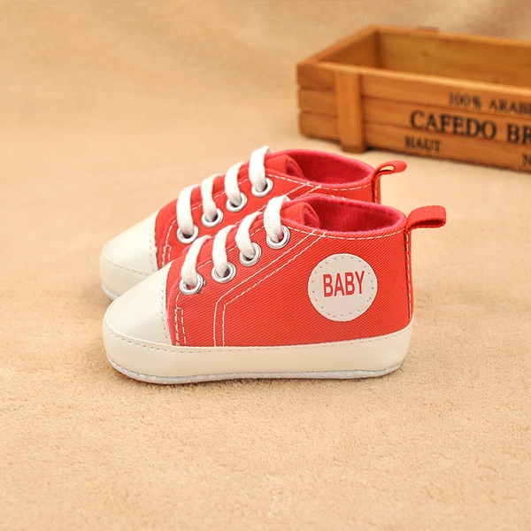 Бебешки пролетни обувки - различни топ и интересни модели 