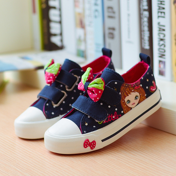 Детски пролетни обувки за момичета - различни топ модели