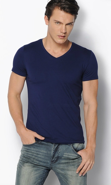 Памучни мъжки тениски тип слим с в-образна яка