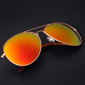Мъжки и дамски слънчеви очила в 9 цвята
