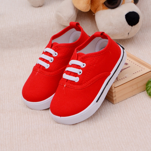 Пролетни бебешки обувки - жълти, сини, червени, зелени и други модели