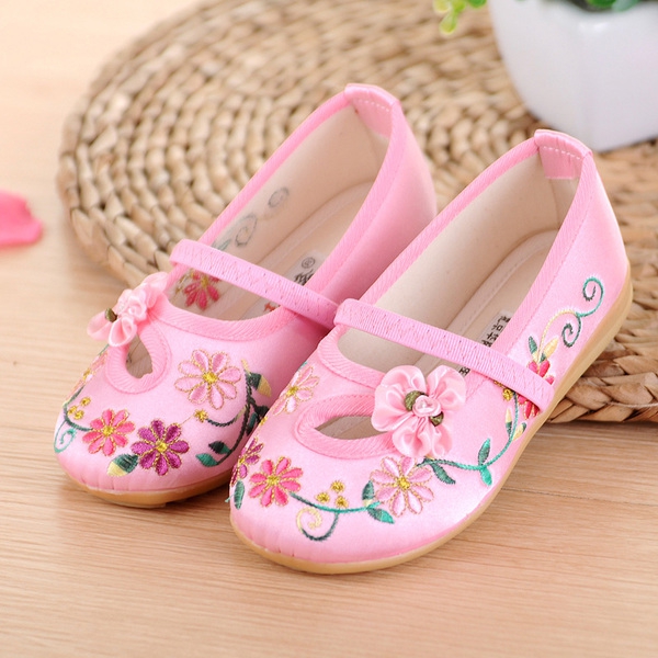 Детски обувки с цветенце за момичета - пролетни - червени, розови, лилави
