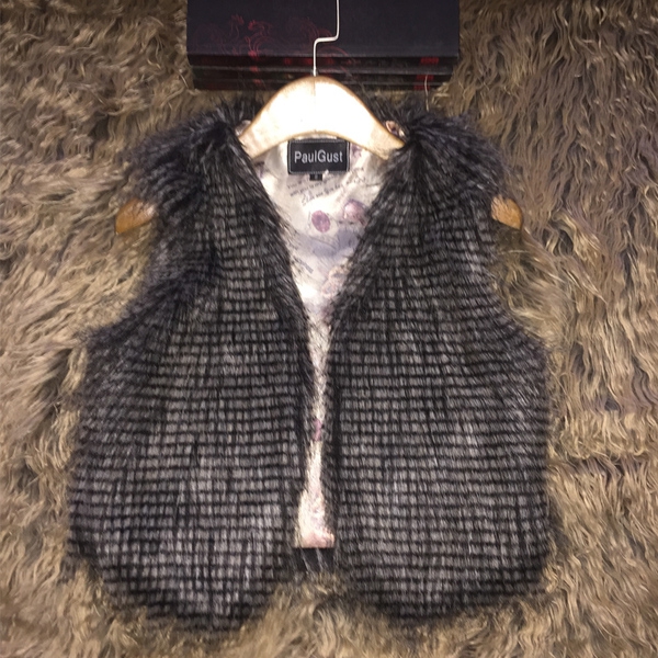 Дамско пухено елече