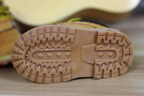 Детски обувки от естествена кожа за момчета - пролетни, есенни и зимни - черни и кафяви