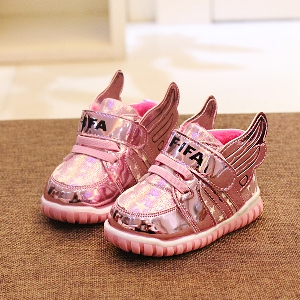 Бебешки обувки - два стилни модела със златист цвят и розов