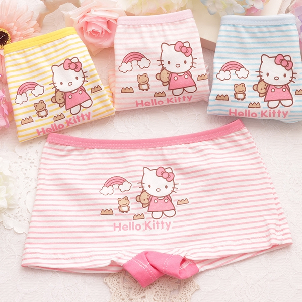 Детско бельо с анимационни герои за момичета - различни интересни модели