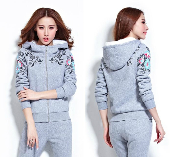 Дамски спортен комплект 2 модела 3 цвята