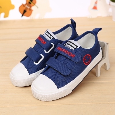 Модерни обувки за деца - момчета и момичета - с анимационни изображения и лепки