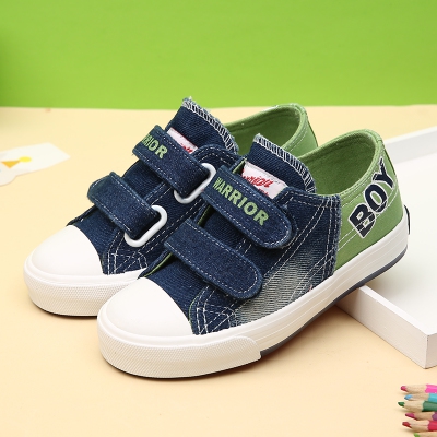 Модерни обувки за деца - момчета и момичета - с анимационни изображения и лепки