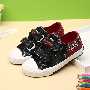 Μοντέρνα παιδικά παπούτσια  για αγόρια και κορίτσια - με εικόνες και λουράκια βελκρό