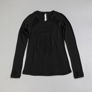 Дамска спортна блуза - черен и тъмно сив цвят
