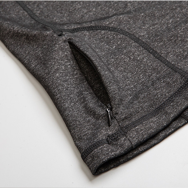 Дамска спортна блуза - черен и тъмно сив цвят