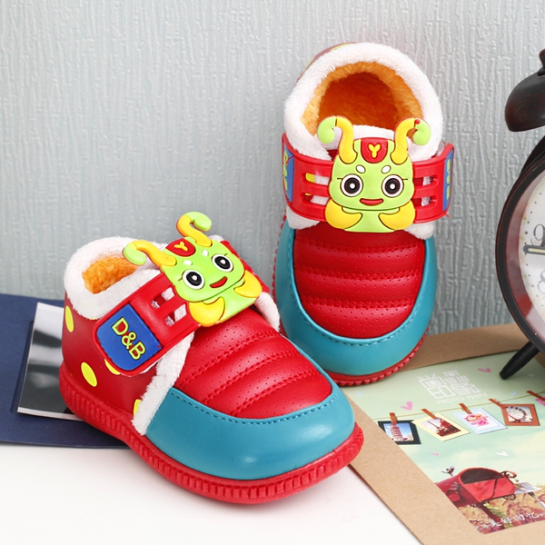 Бебешки пантофки - топ модели в различни размери и цветове