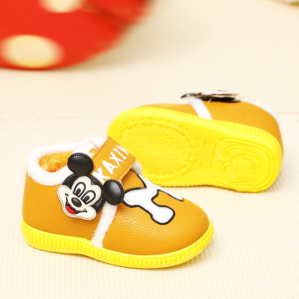 Бебешки пантофки - топ модели в различни размери и цветове