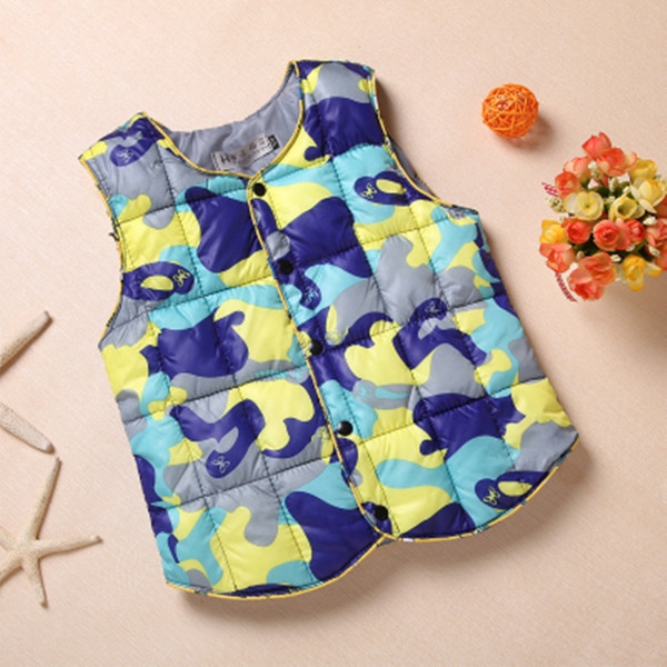 Елек за деца - син, червен, зелен, с анимационни изображения