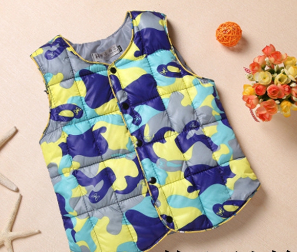 Елек за деца - син, червен, зелен, с анимационни изображения